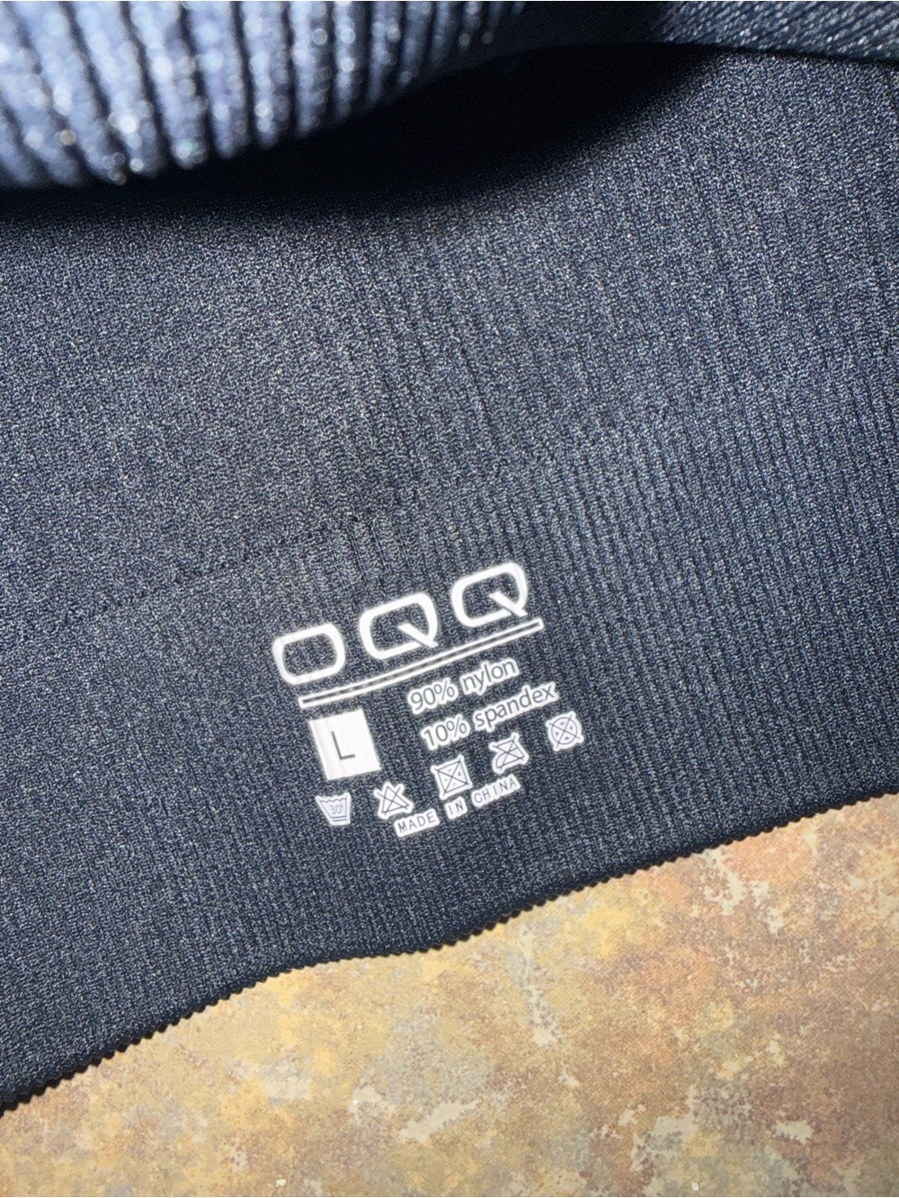 OQQ Black Seamless High-Waist Leggings & Crop Top Workout Set Athleisure Large - Picture 3 of 4